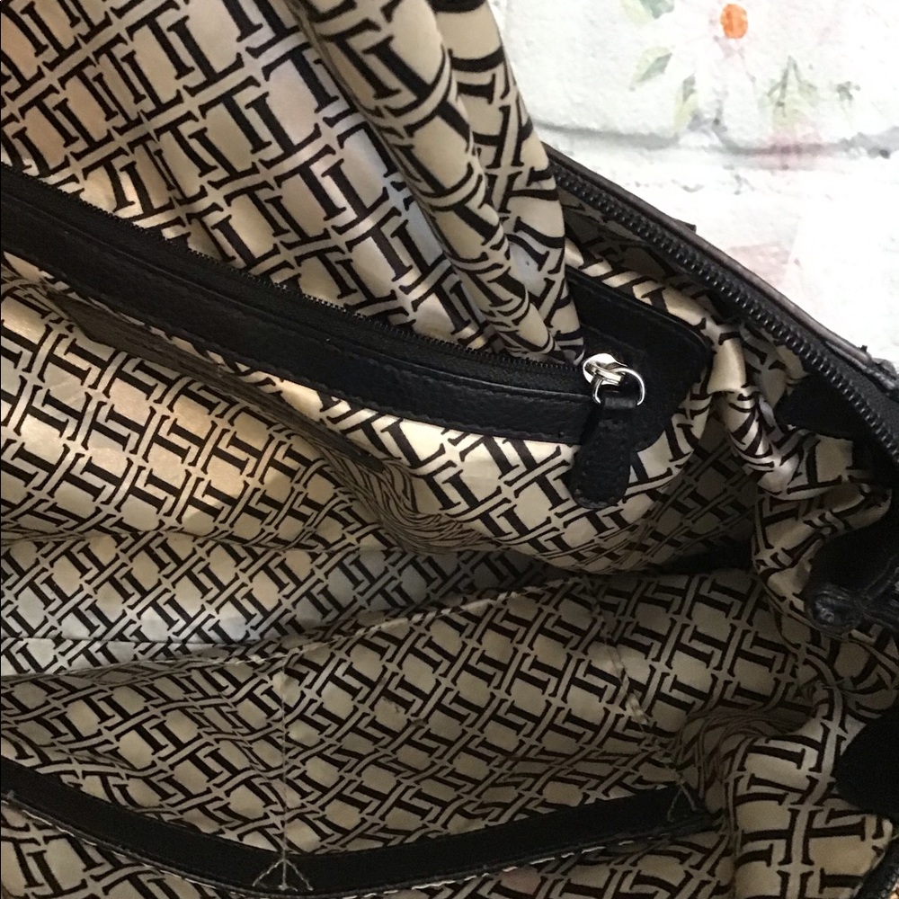 SOLD.  Satchel Hand Bag Black Leather - Picture 5 of 8